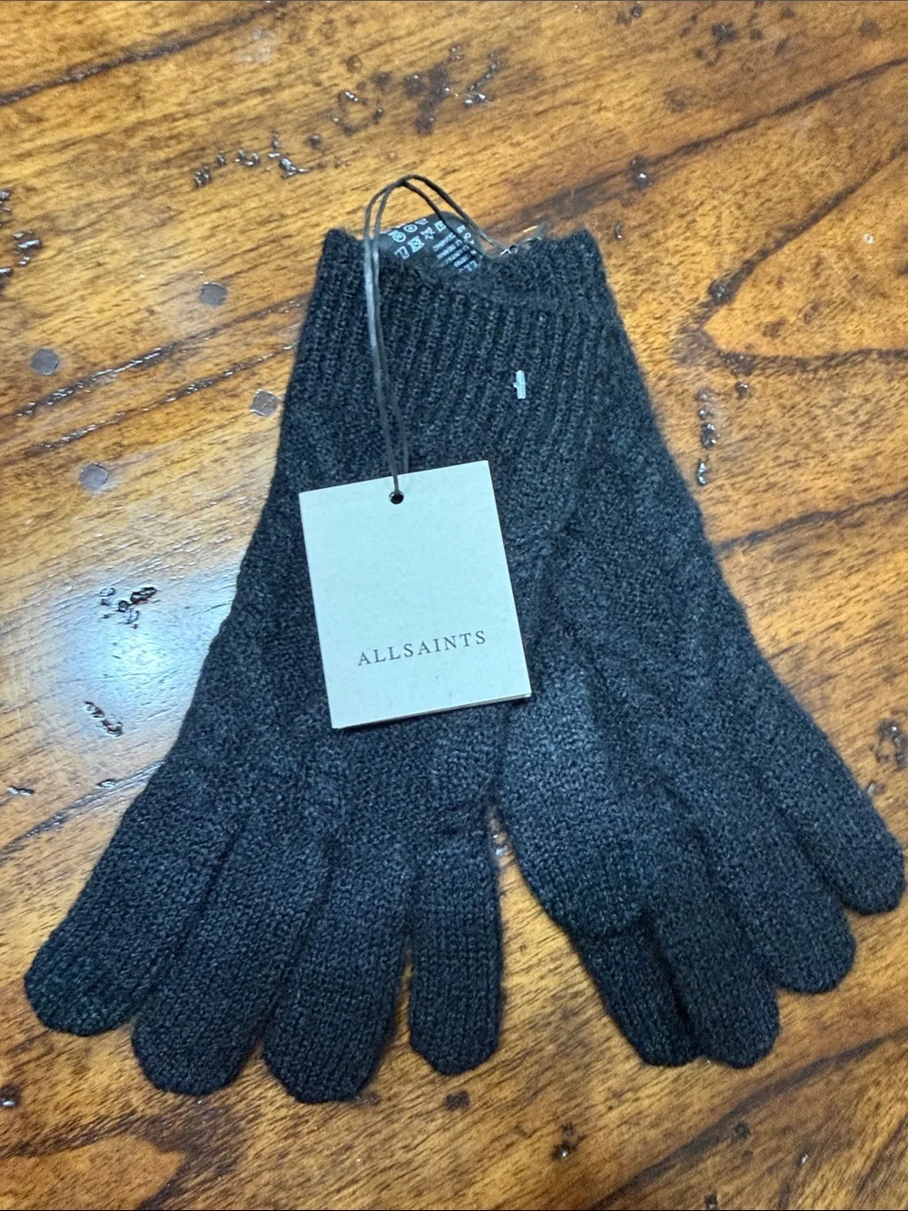 NWT AllSaints Gable Knit Gloves